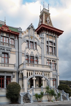 Durante ~ Pigmalión hospital El mejor verano está en el norte, en el Hotel Villa Rosario y su restaurante con estrella Michelin, Ayalga Durante ~ Pigmalión hospital El mejor verano está en el norte, en el Hotel Villa Rosario y su restaurante con estrella Michelin, Ayalga