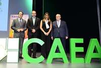 De izquierda a derecha: Javier González de Lara; Luis Osuna Hervás; Susana Díaz Pacheco; Manuel Barea Velasco.