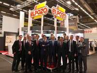 El equipo comercial de ELPOZO ALIMENTACIÓN, encabezado por su presidente, Tomás Fuertes, presente en el Salón Internacional de Alimentación SIAL París 2018.