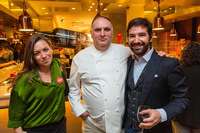 Marta Plana, Export Manager de a bodega para USA, el chef José Andrés y Ricardo Arambarri, CEO de Matsu.