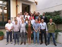 La comisión negociadora con representantes de las tres organizaciones firmantes: UGT-FICA, CCOO-Industria y STANPA.