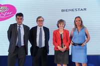 Mar Fuertes recibe el Premio A TU SALUD