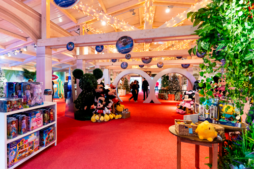 El Corte Ingl s inaugura sus casetas de Navidad de Disney en