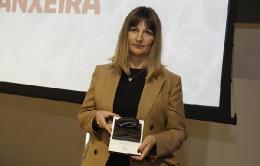 Ángeles Claro, directora de sostenibilidad de Jealsa y del programa We Sea, recoge el Premio Mares Para Siempre de MSC en la categoría Conservas MSC