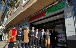 Fachada Ahorramas Calle Jesús del Perdón, 40, de Manzanares (Ciudad Real)