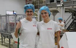 Arantxa y Andrea, participantes de los programas de Grefusa en colaboración con Formación Profesional