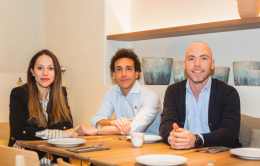 Fernanda López Campos, Directora de Marketing y Proyectos Digitales, Mario de la Peña, Director de Expansión y Desarrollo, y Pablo Plasencia Director de Formación & Excelencia Operacional y Franquicias.
