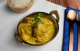 Carne de conejo en pepitoria hindú