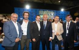José Luis Sanz, alcalde de Sevilla, visita el espacio de Makro en Auténtica Premium Food Fest