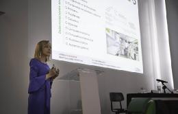 ) Gloria Márquez, investigadora científica del ICTAN-CSIC